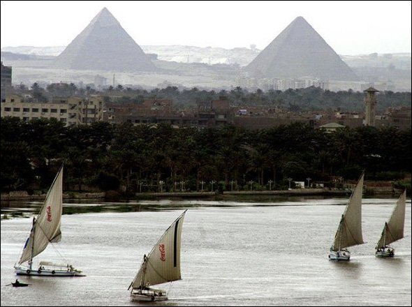 ملف:نهر النيل الجيزة.jpg
