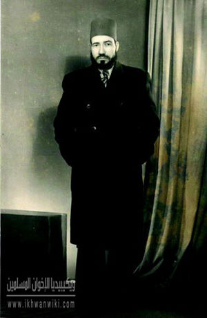 ملف:الإمام-الشهيد-حسن-البنا-بعد-شفاءه-من-مرضه-عام-1947م.jpg