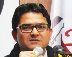 ملف:يديا اله.jpg