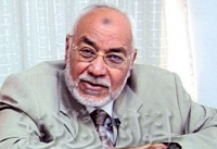 المرشد العام واخوانه يهنئون البشلاوي بزفاف نجله.jpg
