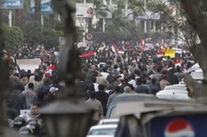 إحتدام الثورة (47).jpg