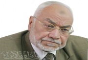 المرشد العام يشارك في تشييع جنازة المهندس فؤاد هارون.jpg