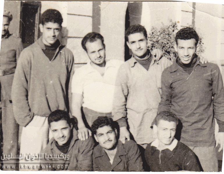 ملف:طلعت-الشناوي-بسجن-أسيوط.gif