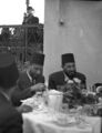 البنا وصالح عشماوي وسط الساسة.jpg