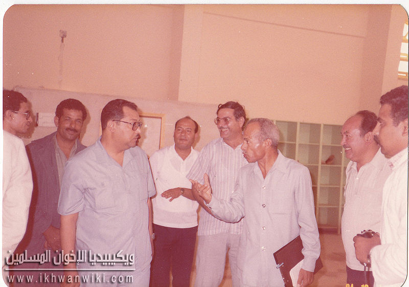 ملف:الأستاذ-على-نويتو-بأوروبا.jpg