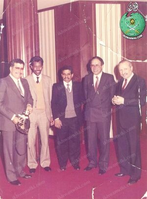 علي-جاويش-وبعض-الدبلوماسيين.jpg